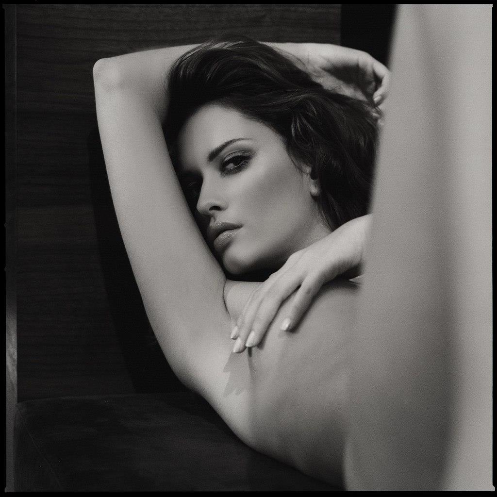 Нүцгэн шөнө (Өгүүллэг)